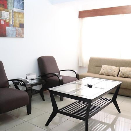 Suites Jardin Imperial Гватемала Экстерьер фото