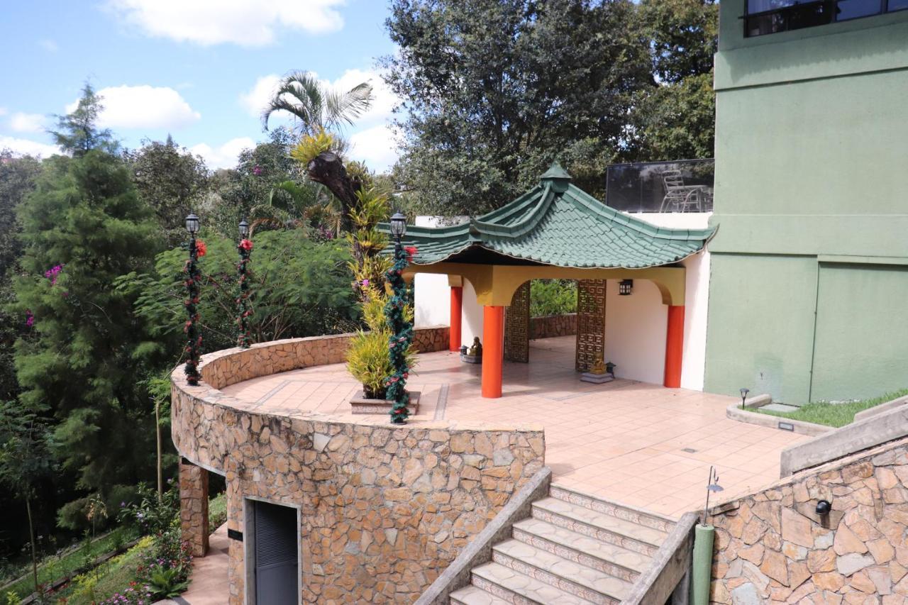 Suites Jardin Imperial Гватемала Экстерьер фото