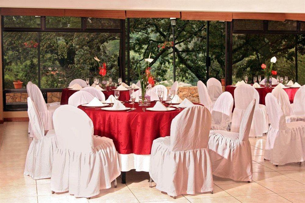 Suites Jardin Imperial Гватемала Экстерьер фото