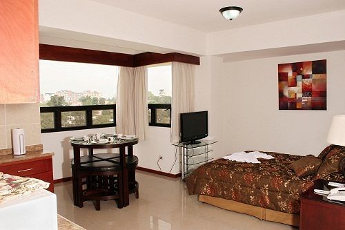 Suites Jardin Imperial Гватемала Экстерьер фото